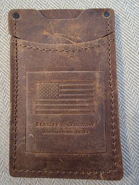 Beasley & Company Wallet Brown Leather Vertical Card Key Holder American Flag